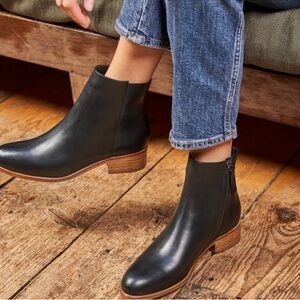 Sézane Black Ankle Boots